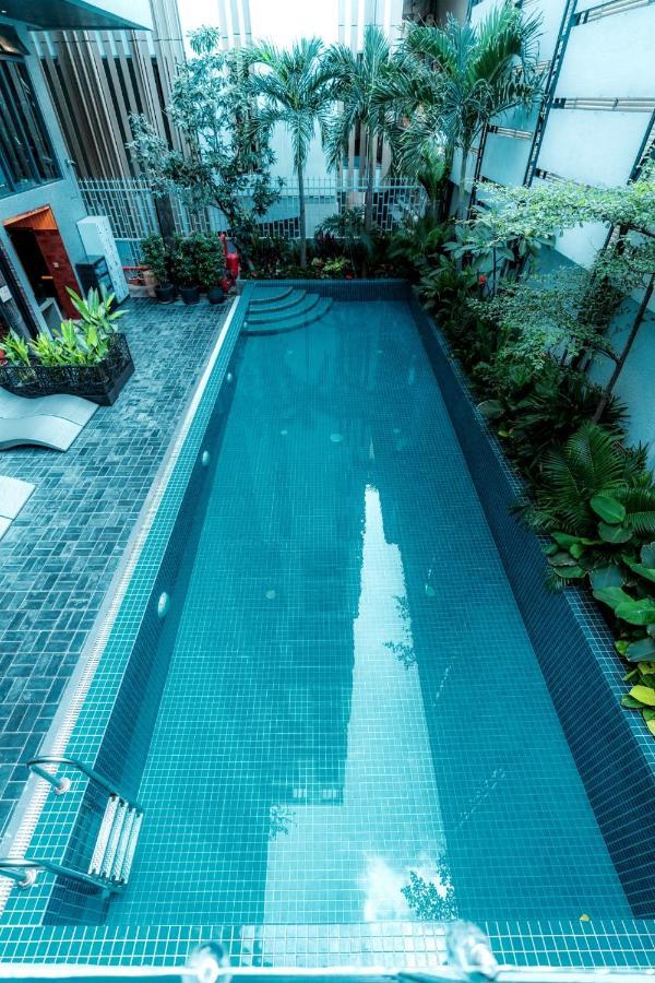Check Inn Phnom Penh Bkk1 Dış mekan fotoğraf